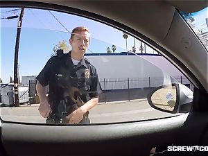 CAUGHT! ebony nymph gets busted gargling off a cop