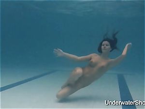 glamour underwater show of Natalia
